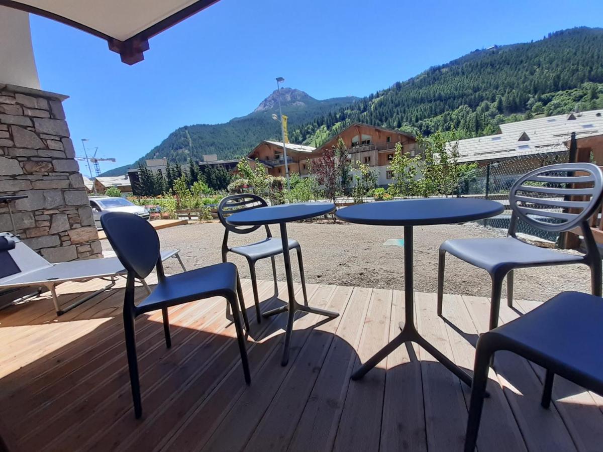 Superbe Appartement T3 4 Etoiles Terrasse Acces Spa Saint-Chaffrey Exterior photo