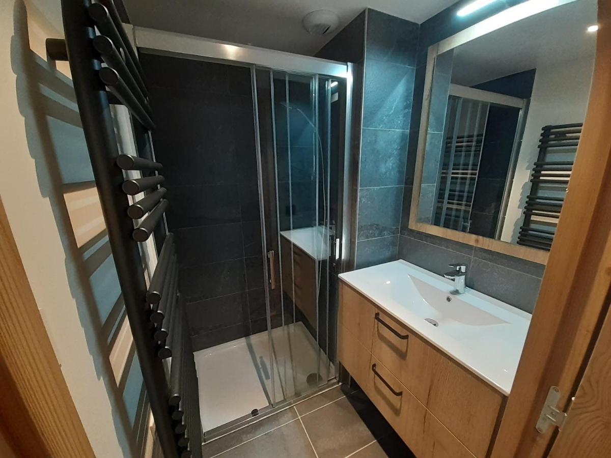 Superbe Appartement T3 4 Etoiles Terrasse Acces Spa Saint-Chaffrey Exterior photo