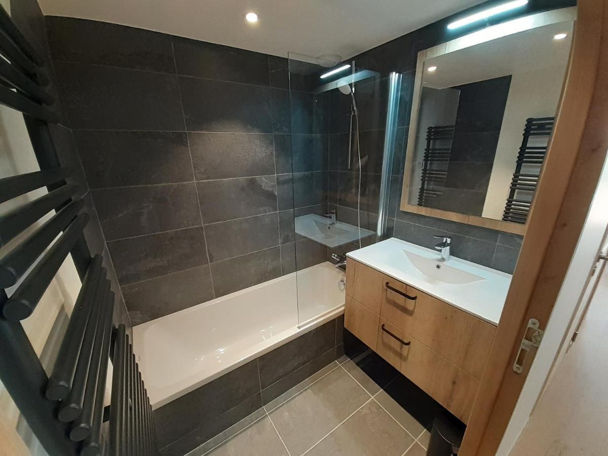 Superbe Appartement T3 4 Etoiles Terrasse Acces Spa Saint-Chaffrey Exterior photo